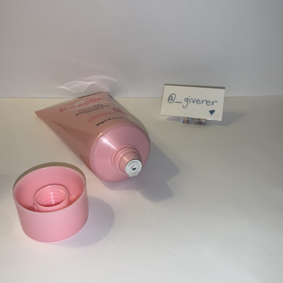 New Boscia Luminizing Pink Charcoal Peel Off Mask - Picture 4 of 12